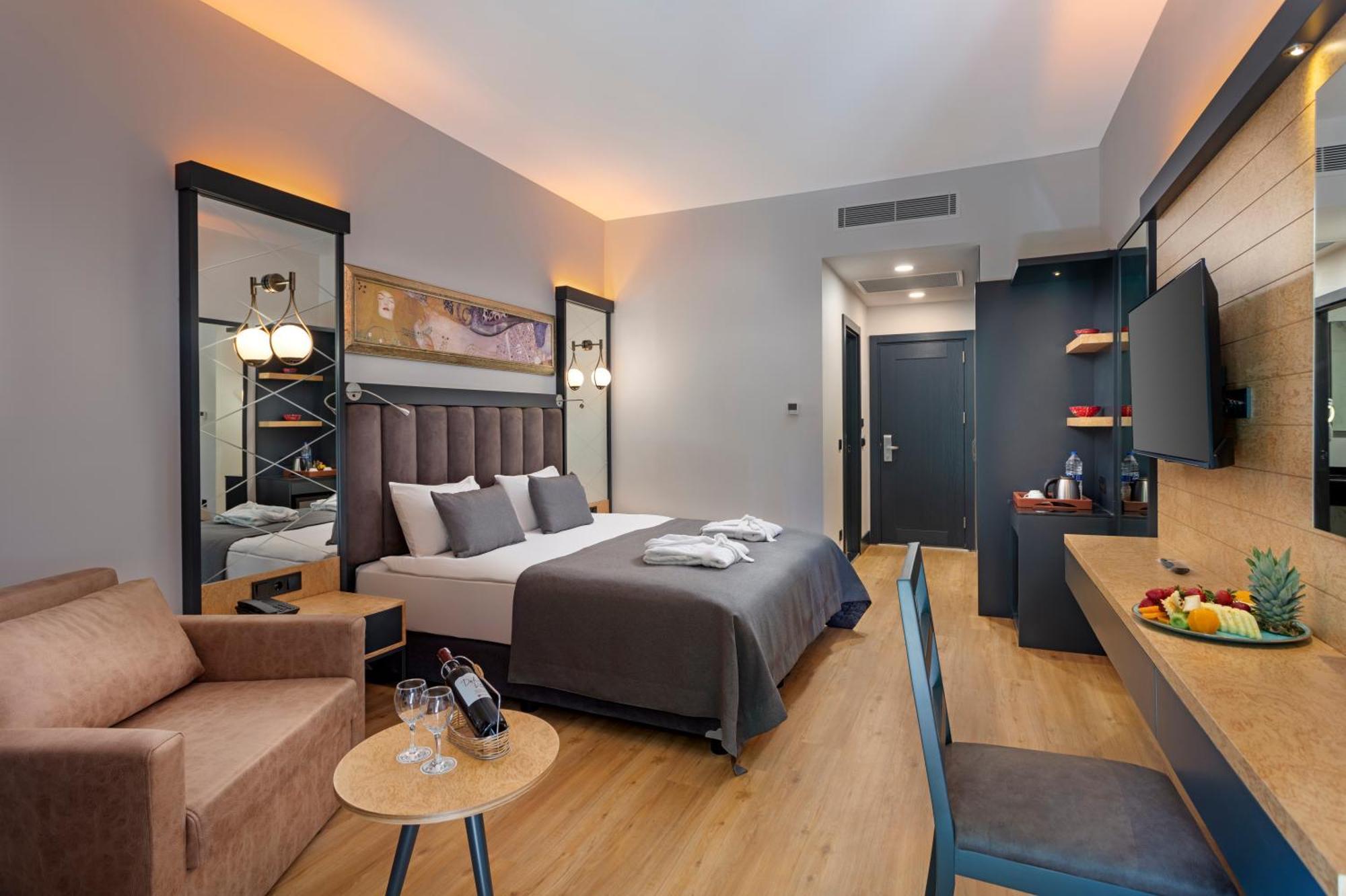 Dobedan Beach Resort Comfort "Ex Brand Alva Donna Beach Resort Comfort" Side Bilik gambar